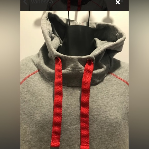 Sweat à capuche - Picture 3 of 4